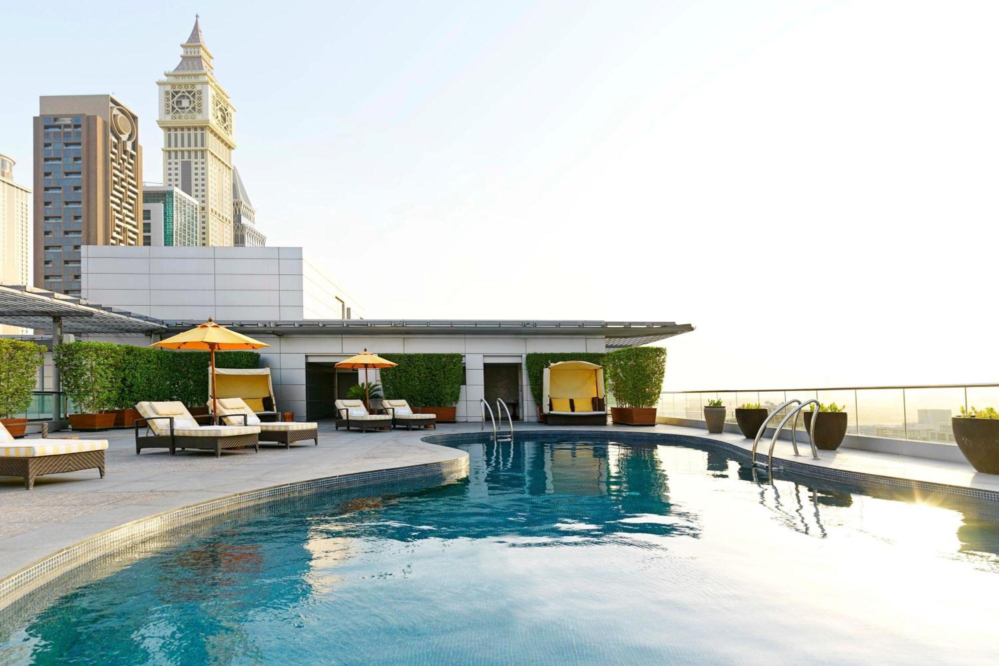Hotel Ritz Carlton Difc Downtown Dubaj Exteriér fotografie